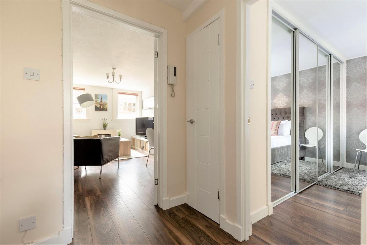 אדינבורו Stunning 1 Bed At Holyrood Palace & Arthurs Seat מראה חיצוני תמונה